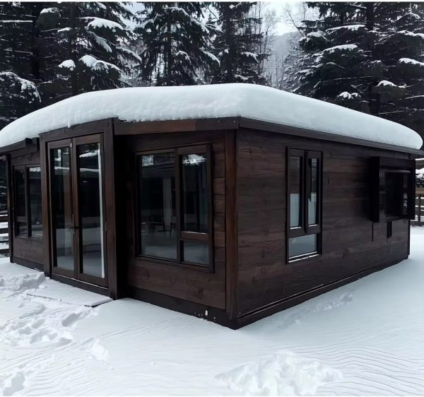 Modern 2-Bedroom Prefab Home – Fully Insulated, Quick Assembly, Year-Round Comfort
