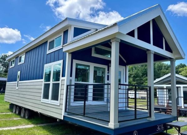 The Melrose Tiny Home – Rustic Warmth, Clever Living (H25MELROSE)