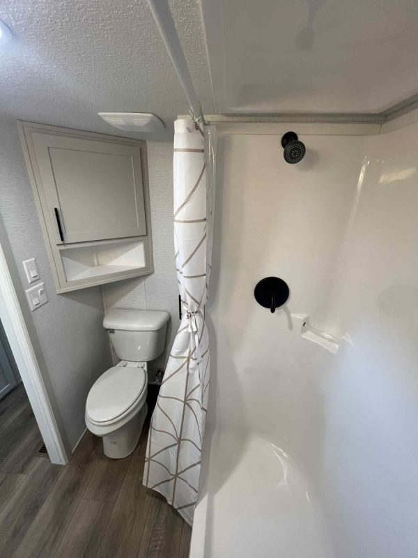 The Modern Tiny Home with Split Loft – Smart Space, Timeless Style (H33SL)