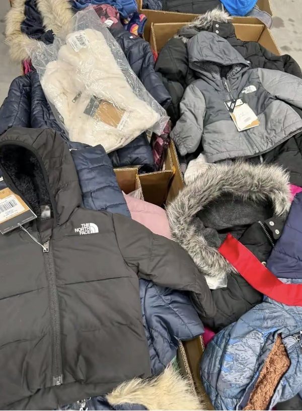 Jackets (270 pcs pallet)