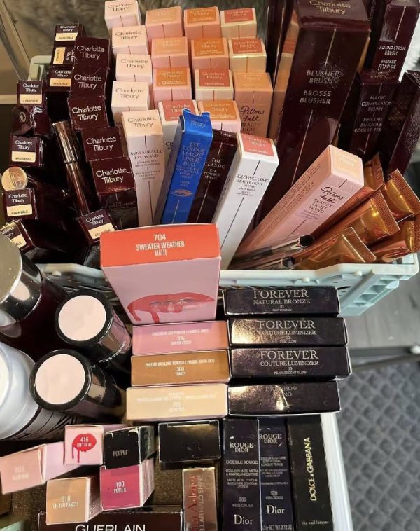 Makeup mixed brand (130 pcs pallet)