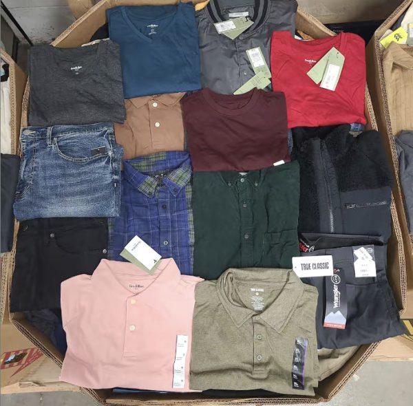 Mixed branded clothing, Men/women/kids  (280 pcs pallet).