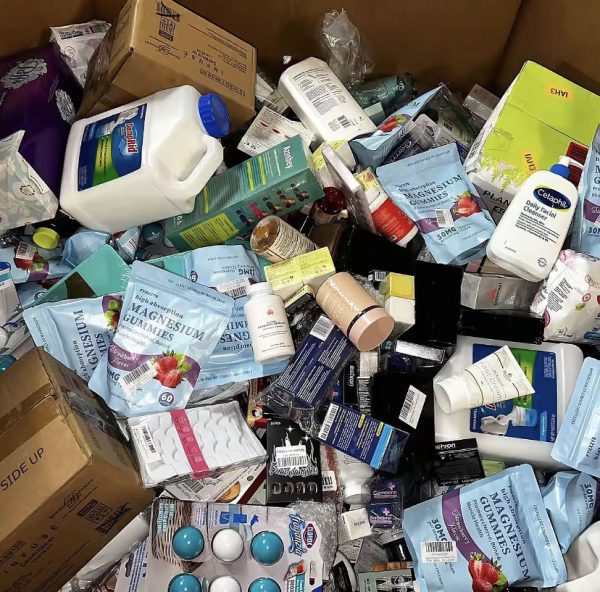 Skin care products ( 300 pcs pallet)